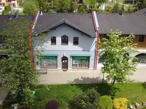Prodej domu s nebytovým prostorem, promenáda Lipno nad Vltavou..